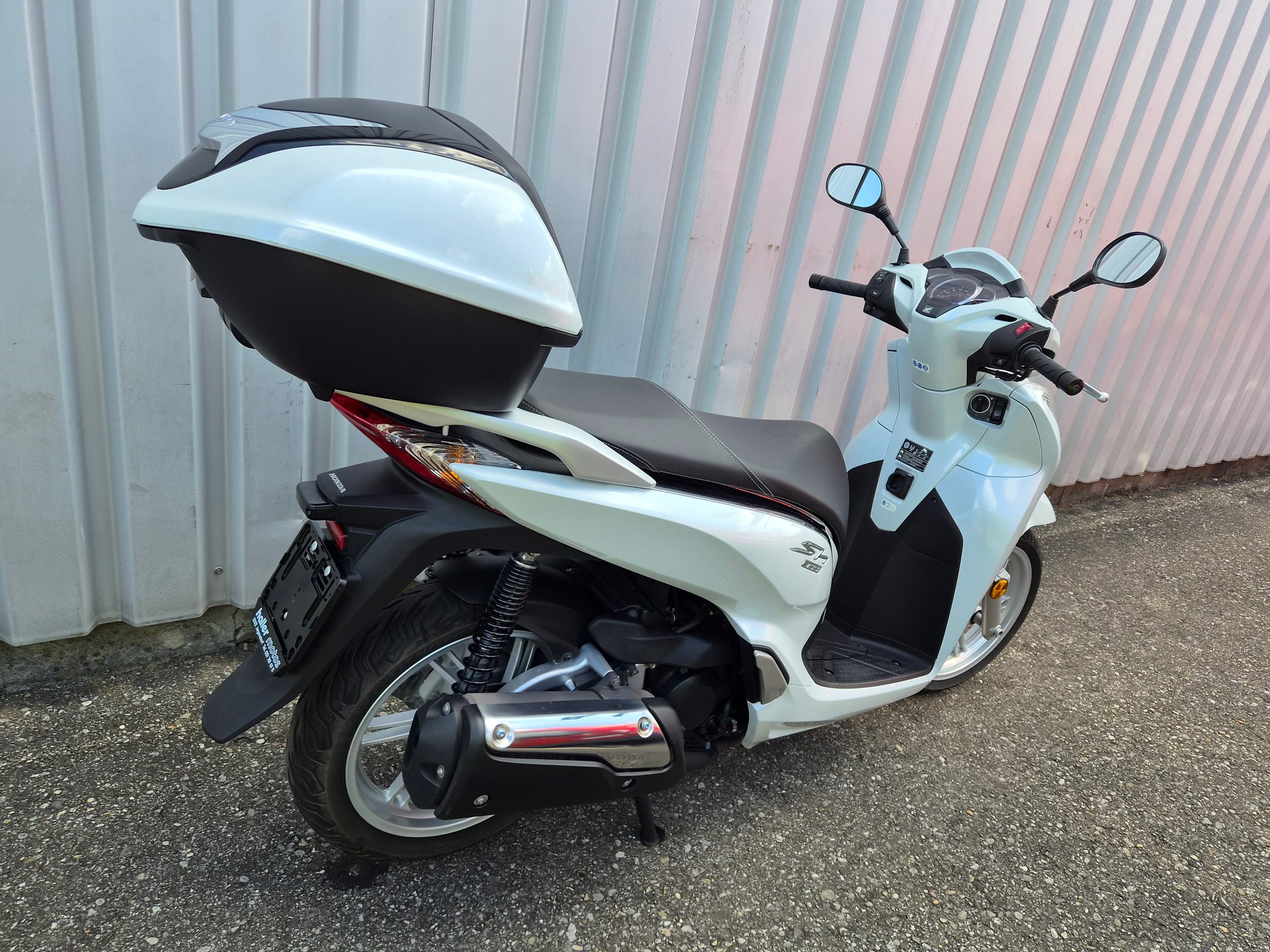 HONDA SH 300 i ABS-image-4