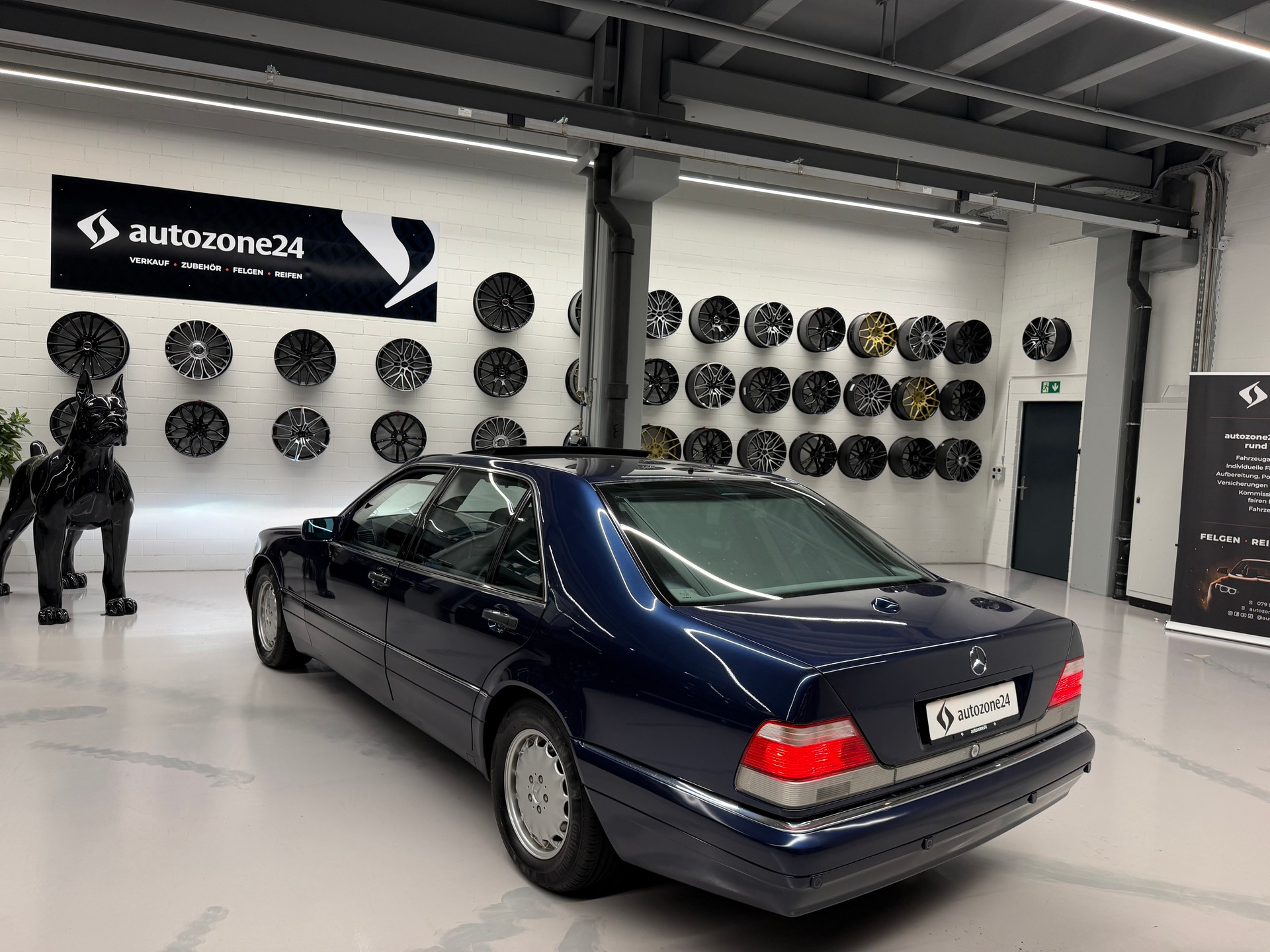 MERCEDES-BENZ S 500 Lang Automatic *One-owner vehicle*Well maintained*Full service history*Freshly serviced before delivery*-image-3
