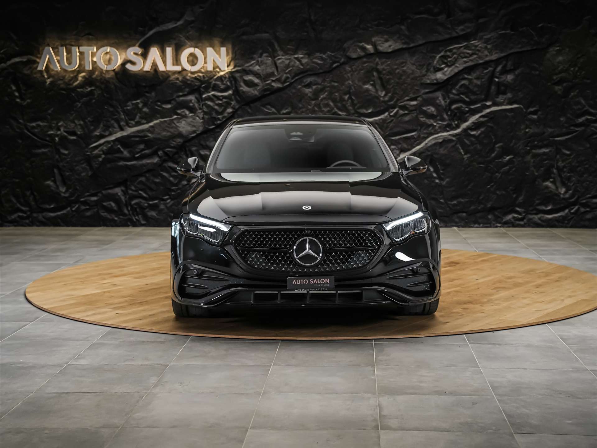 MERCEDES-BENZ E 220 d AMG Line 4Matic 9G-Tronic *Werksgarantie*21" Felgen*Abstandsregler*-image-6