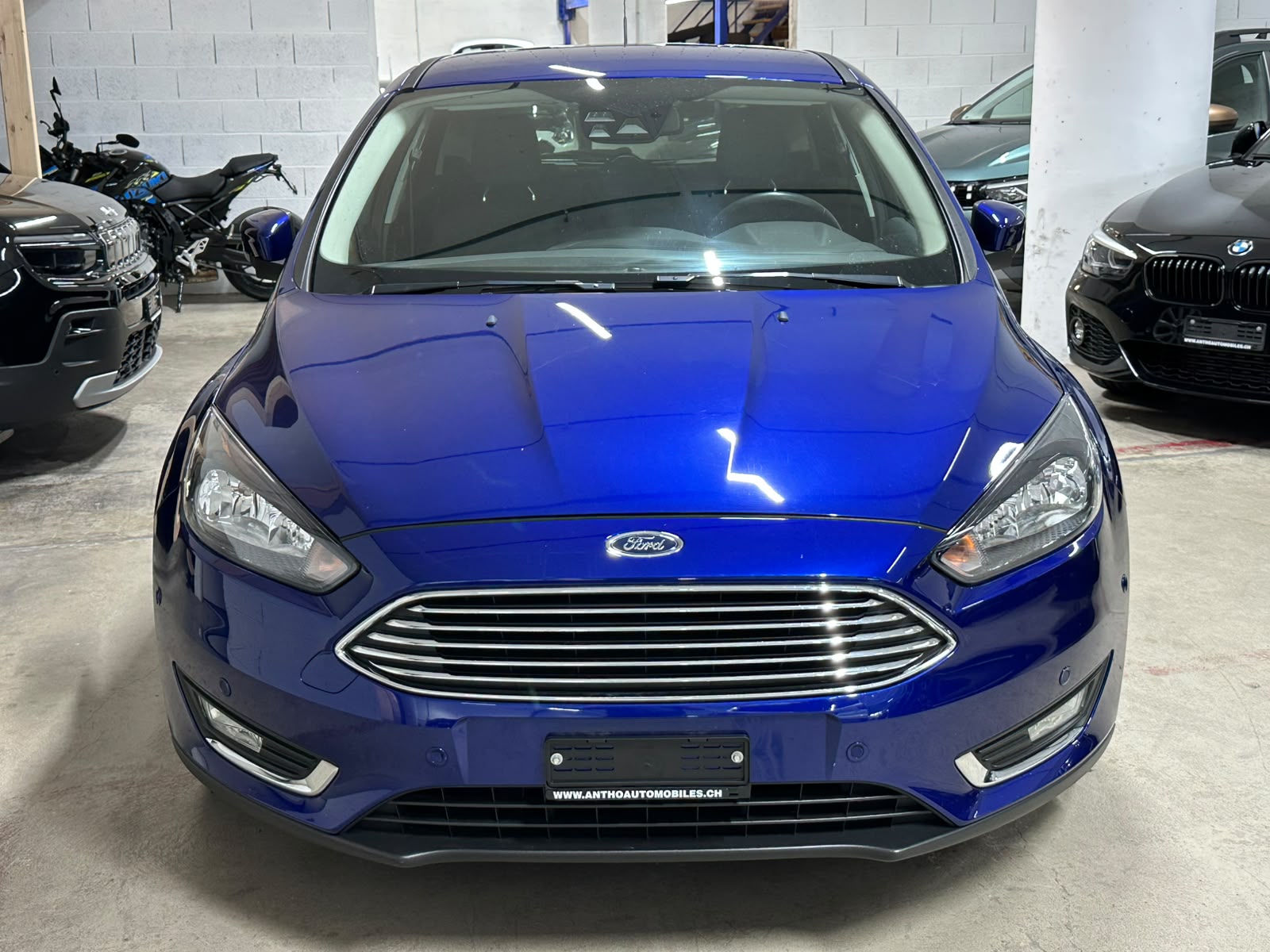 FORD Focus 1.0 SCTi Carving-image-2