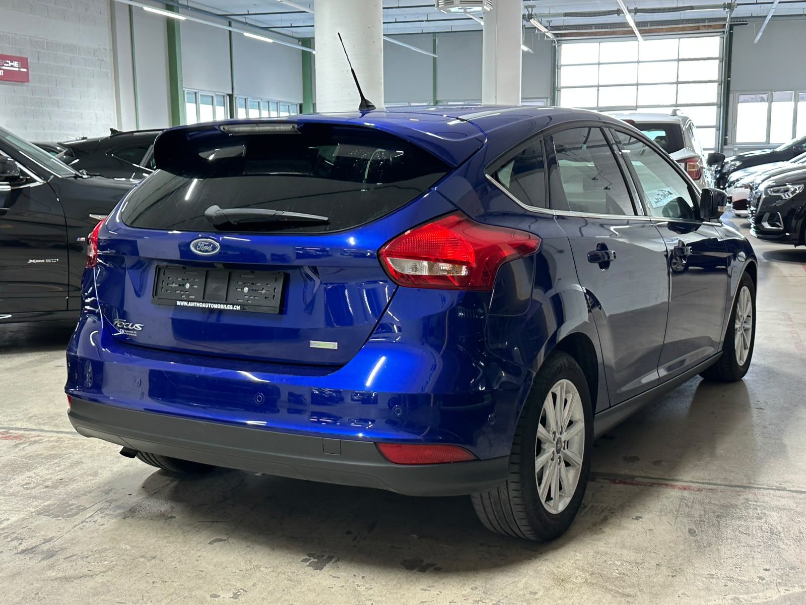 FORD Focus 1.0 SCTi Carving-image-3