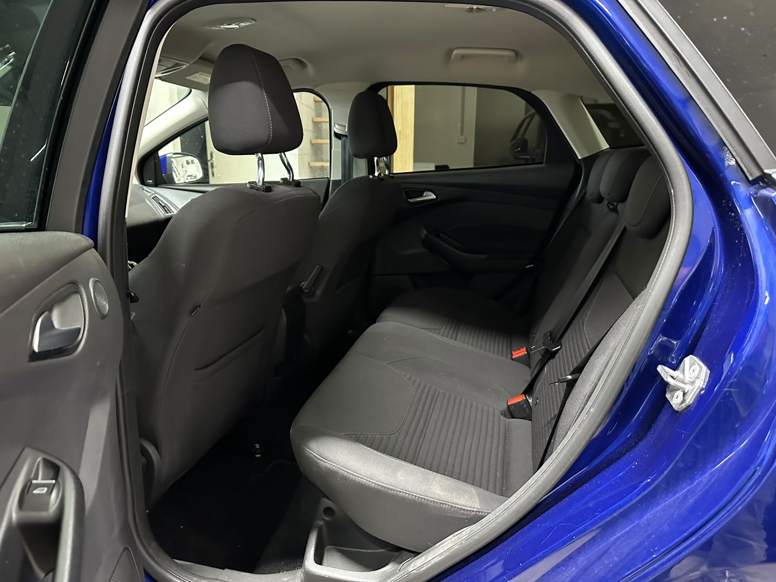 FORD Focus 1.0 SCTi Carving-image-6