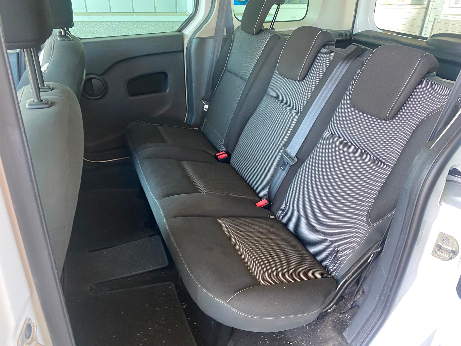 RENAULT Kangoo 1.5 dCi Limited-image-7