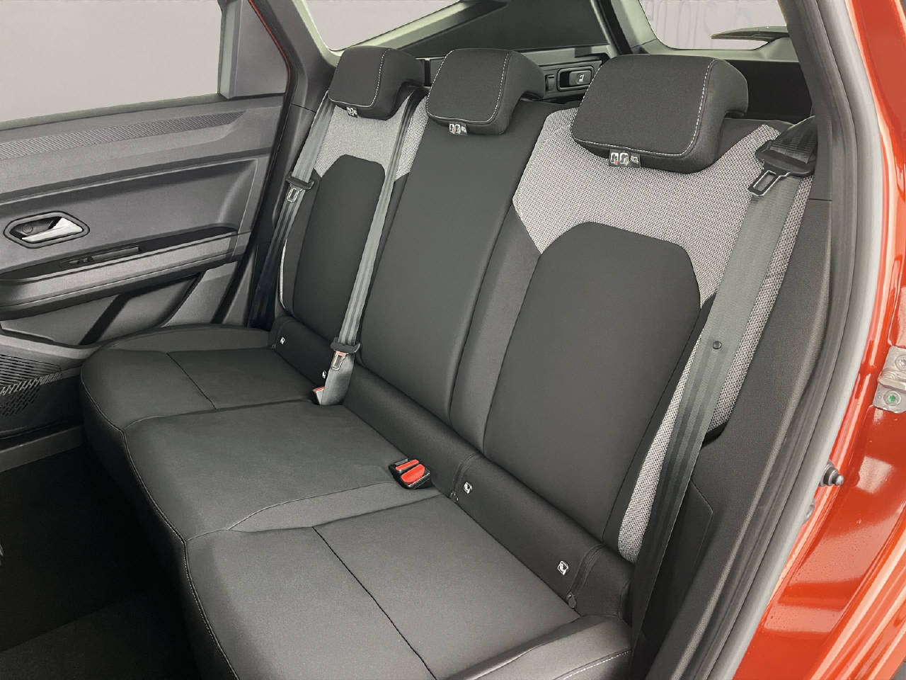 DACIA Bigster 1.2 Hybrid Journey 4WD-image-15