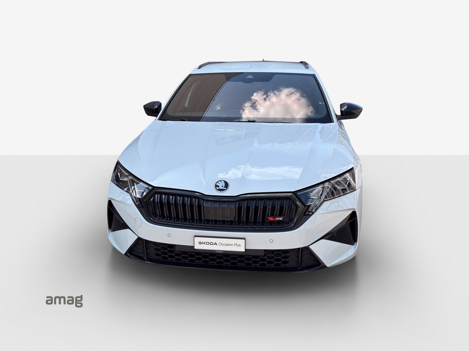 SKODA Octavia Combi 2.0 TSI DSG RS-image-6