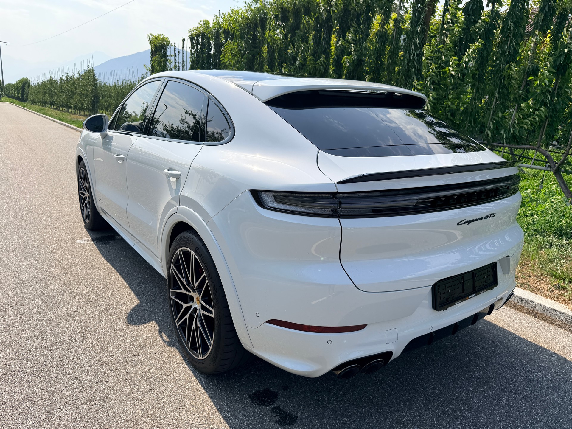 PORSCHE Cayenne Coupé GTS Tiptronic-image-6