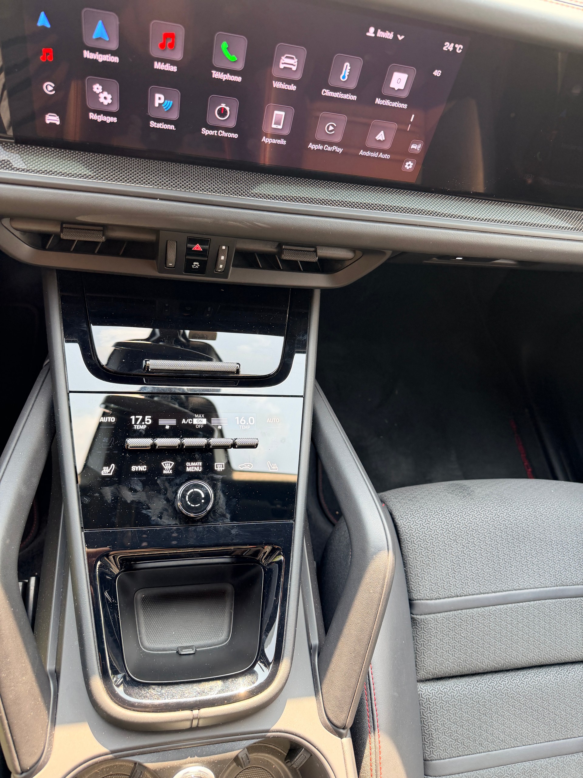 PORSCHE Cayenne Coupé GTS Tiptronic-image-18