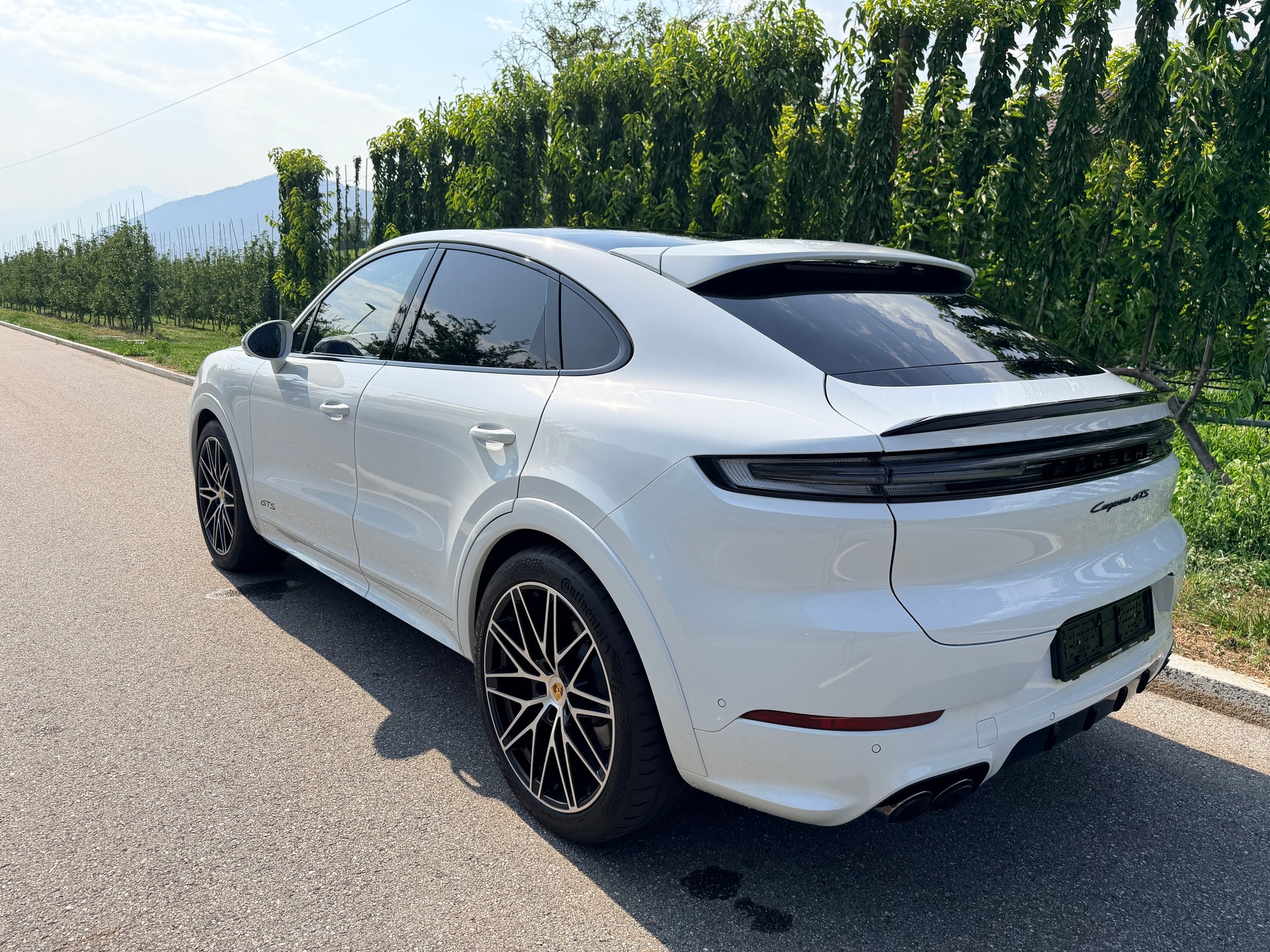 PORSCHE Cayenne Coupé GTS Tiptronic-image-11