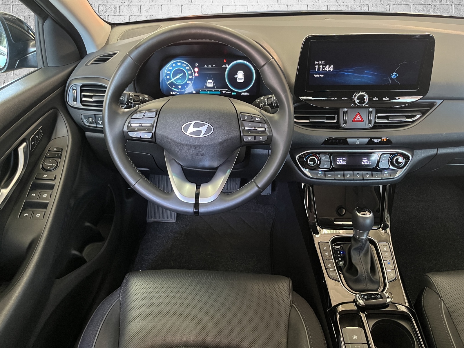 HYUNDAI i30 Wagon 1.5 T-GDi Vertex 48V MH DCT-image-13