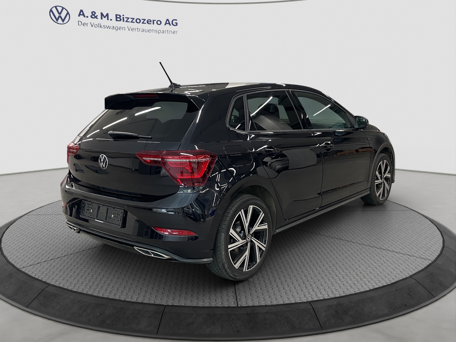 VW Polo 1.0 TSI R-Line DSG-image-4