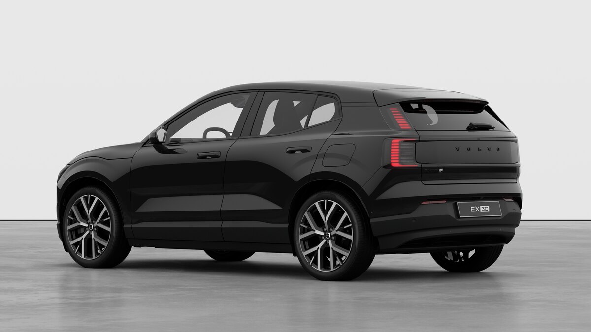 VOLVO EX 30 E60 Twin Ultra Performance Sw. Black Ed. AWD-image-1