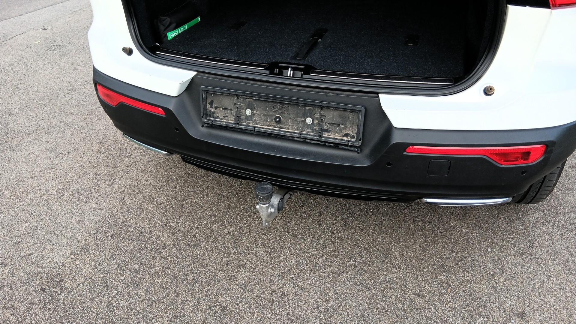 VOLVO XC40 D4 AWD R-Design Geartronic-image-13