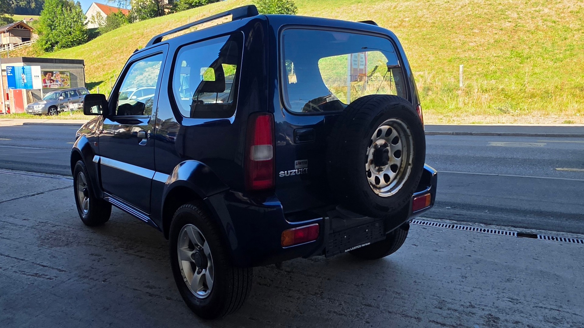 SUZUKI Jimny 1.3 16V GL Top-image-3