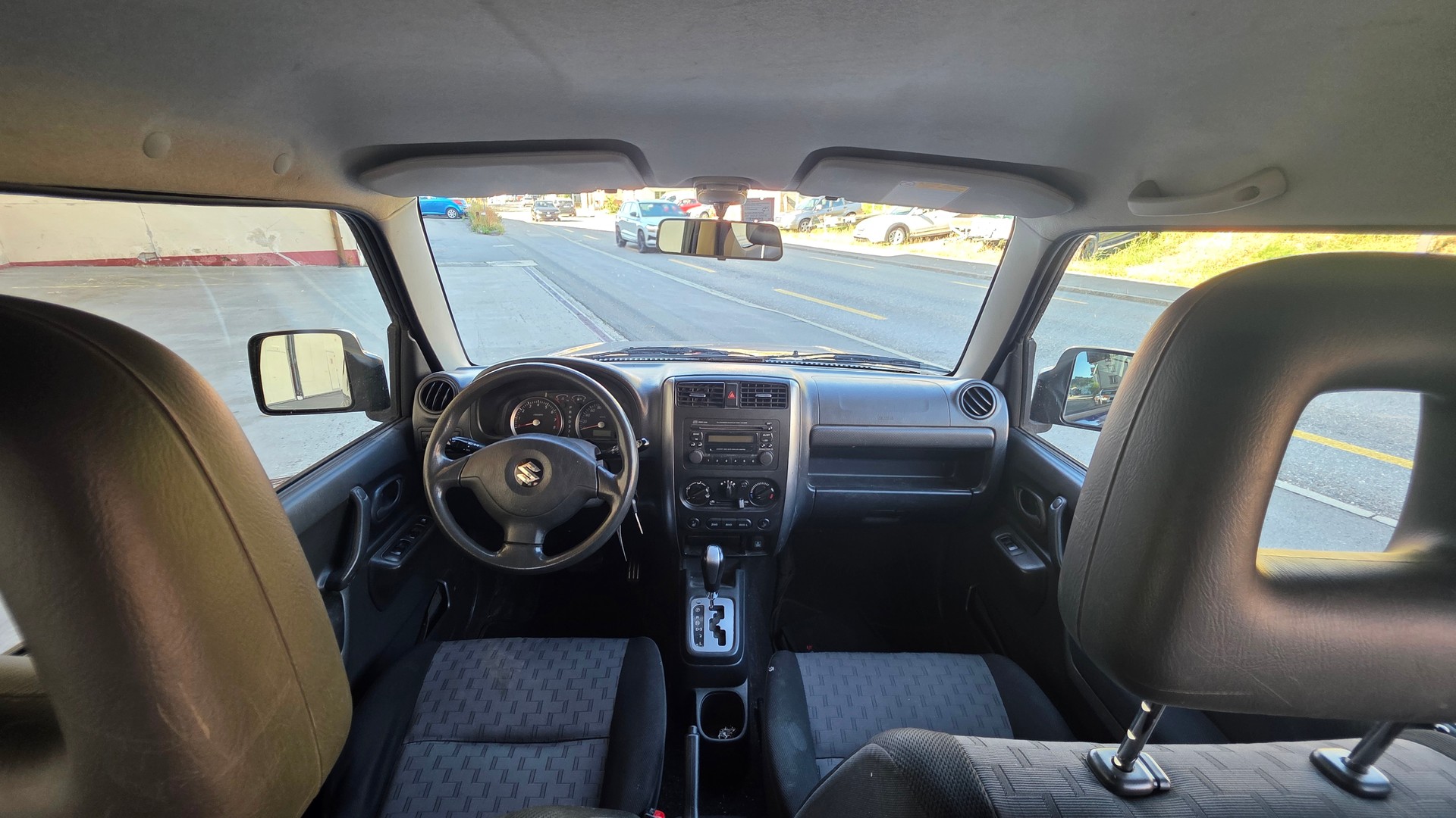 SUZUKI Jimny 1.3 16V GL Top-image-8