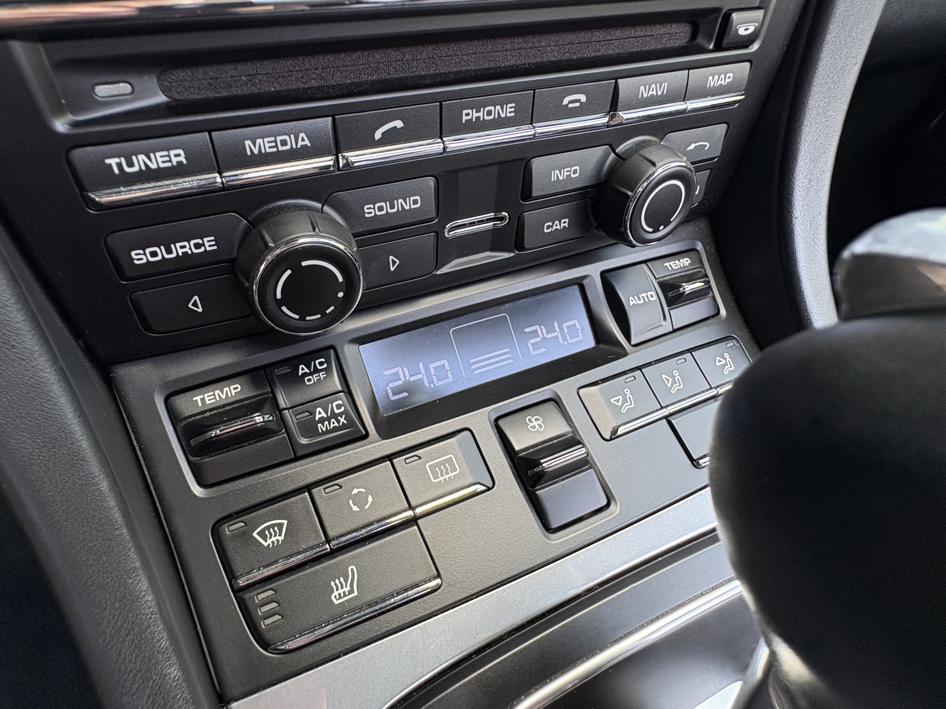PORSCHE 3.4 Carrera PDK-image-12