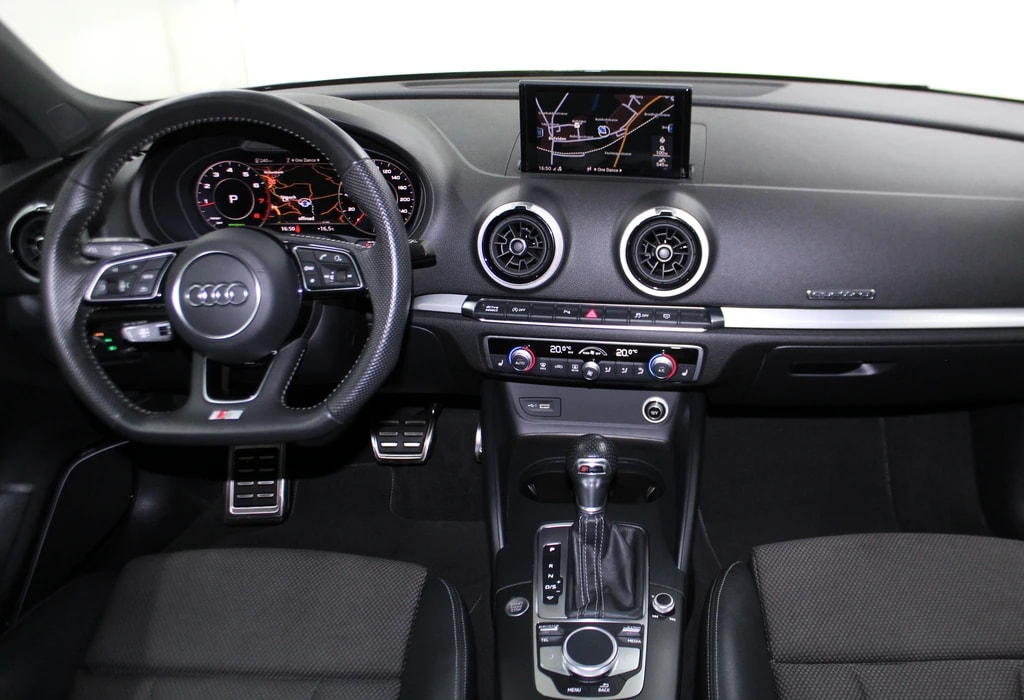 AUDI A3 Sportback 40 TFSI Sport quattro S-tronic S line Plus Sportpaket / CH-Fahrzeug-image-12