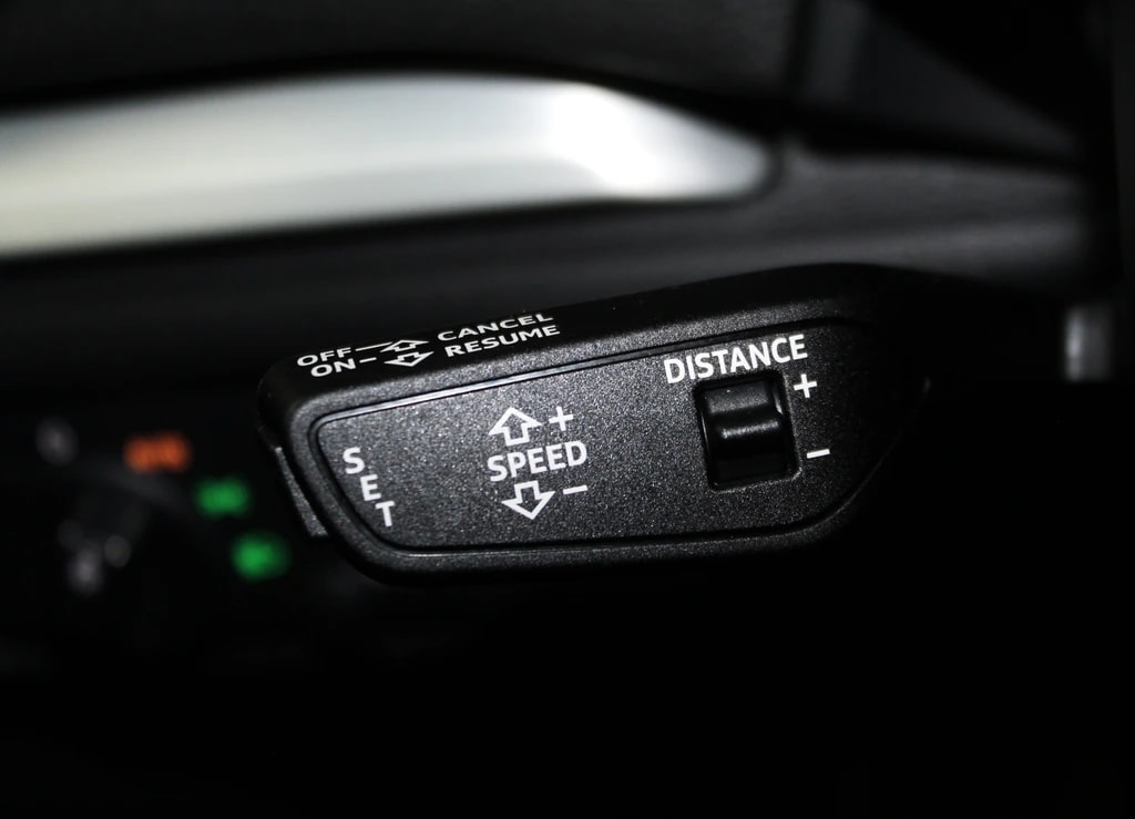 AUDI A3 Sportback 40 TFSI Sport quattro S-tronic S line Plus Sportpaket / CH-Fahrzeug-image-19