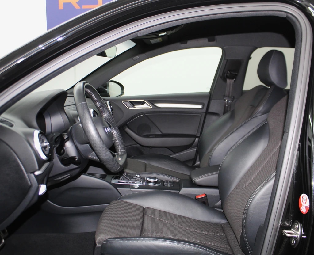 AUDI A3 Sportback 40 TFSI Sport quattro S-tronic S line Plus Sportpaket / CH-Fahrzeug-image-7