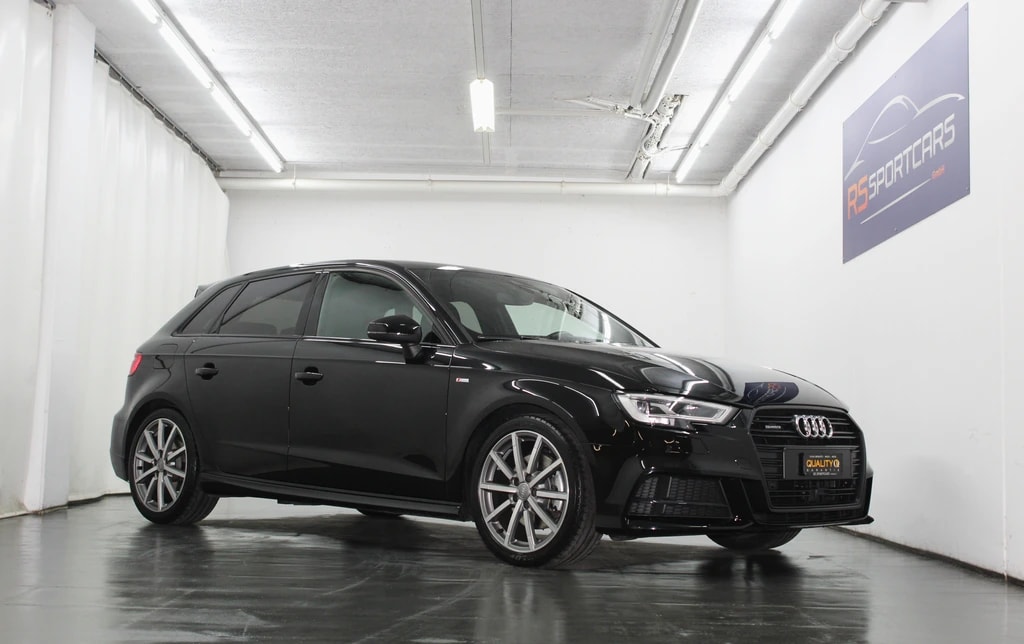 AUDI A3 Sportback 40 TFSI Sport quattro S-tronic S line Plus Sportpaket / CH-Fahrzeug-image-0