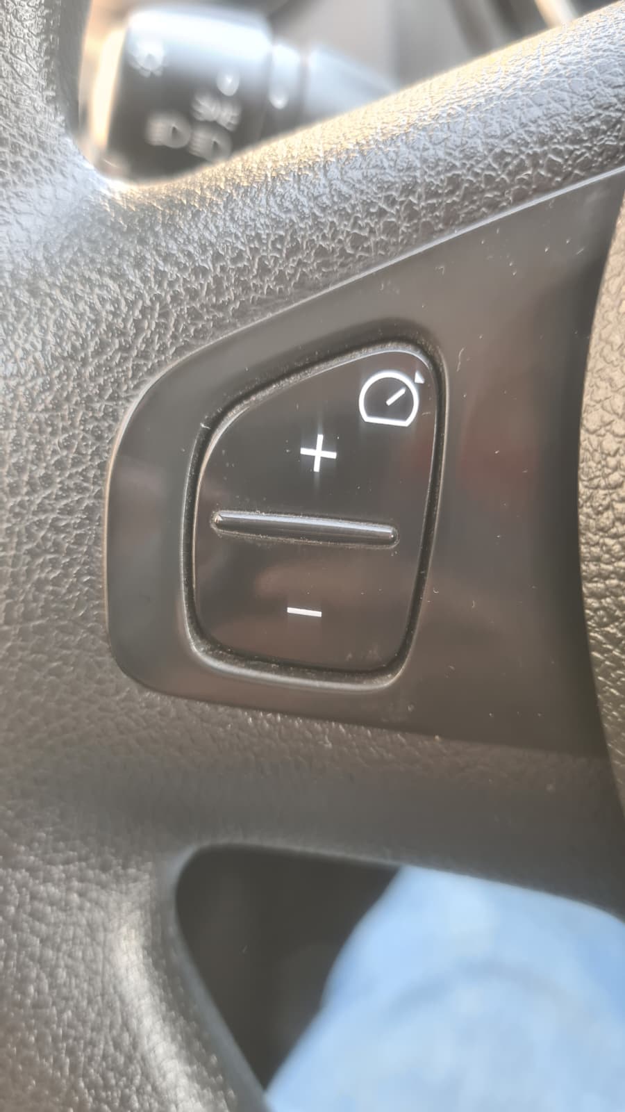 RENAULT Trafic 2.0 Energy dCi 120 3.0t Business L1H1 ** 3-Plätzer ** Klimaanlage ** Dachträger ** Anh-Kupplung ** LTZ MFK 30.01.2026 **-image-11