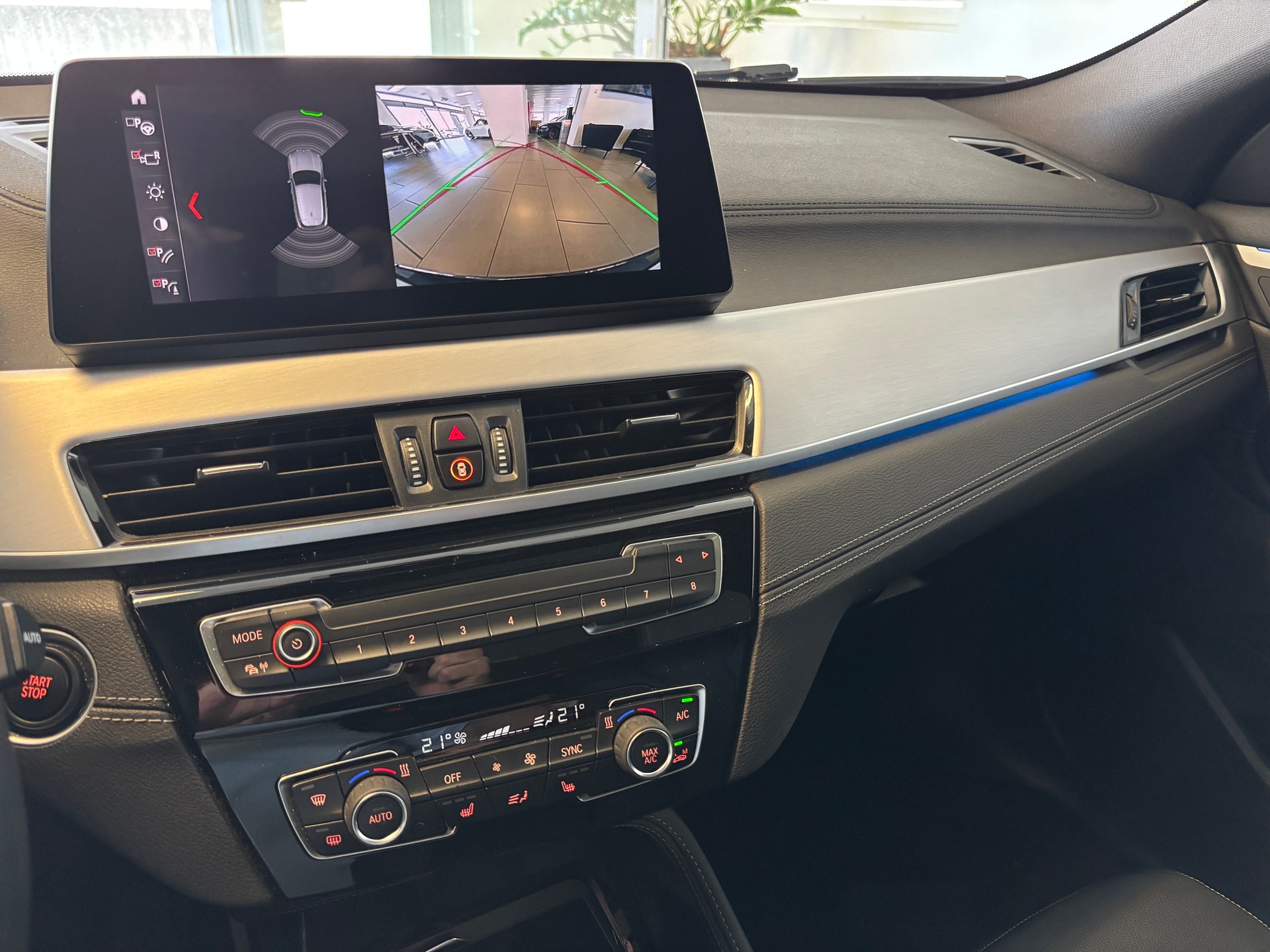 BMW X2 xDrive 25e M Sport Steptronic-image-11