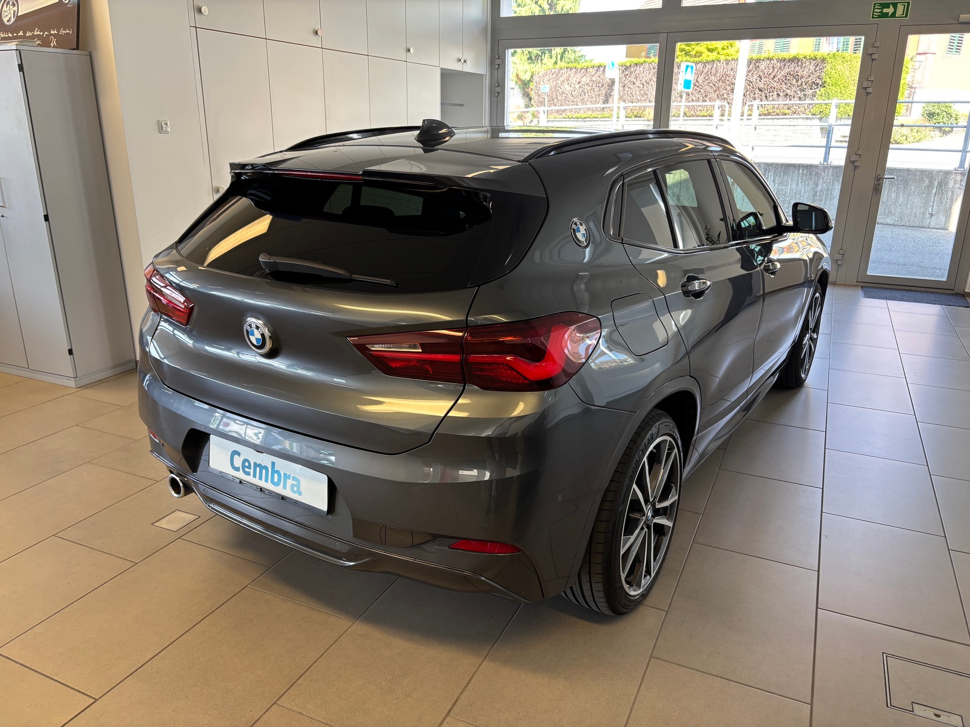 BMW X2 xDrive 25e M Sport Steptronic-image-2