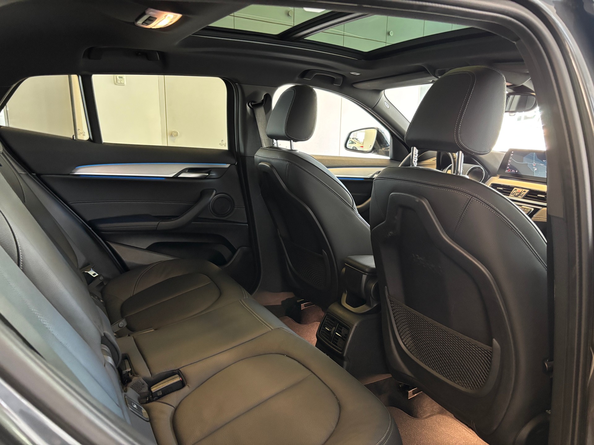 BMW X2 xDrive 25e M Sport Steptronic-image-13