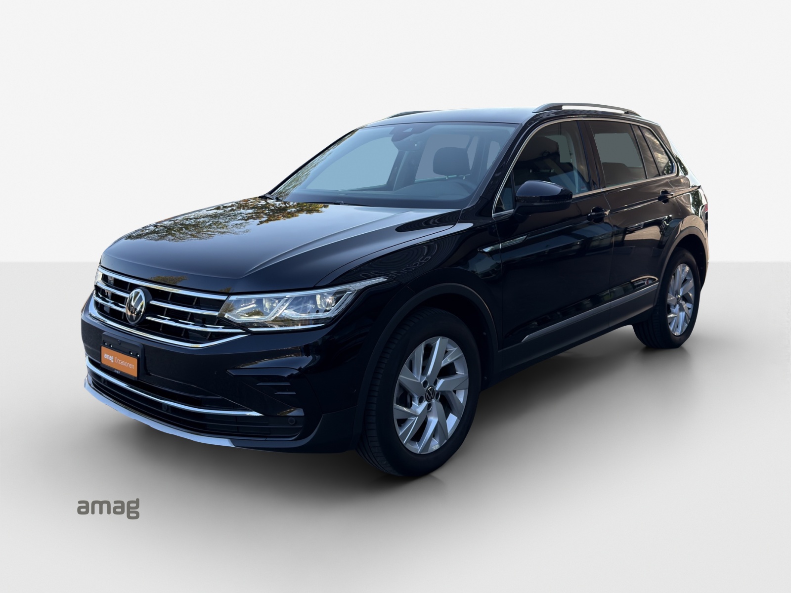 VW Tiguan 2.0TSI Elegance 4Motion DSG-image-0