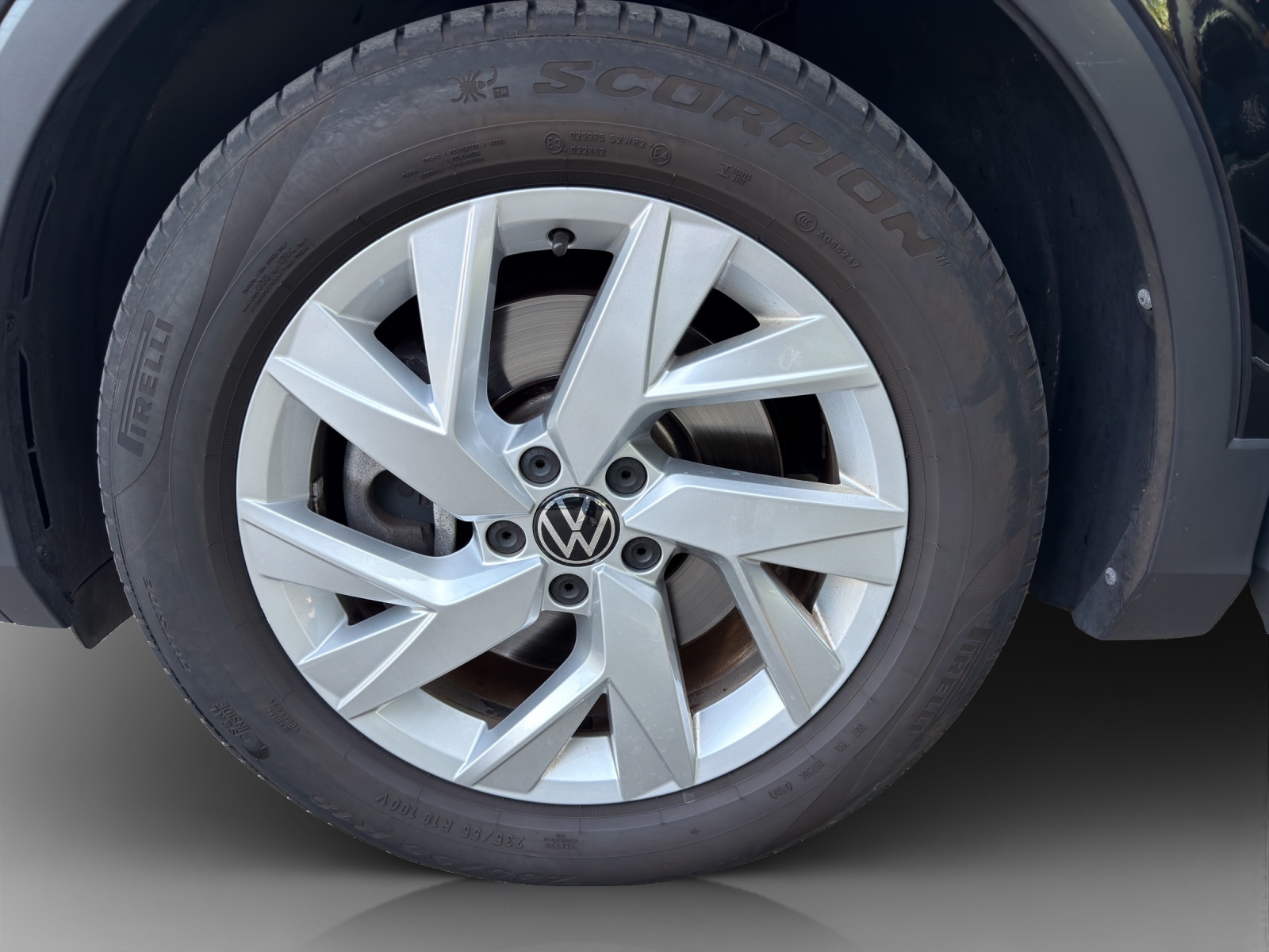 VW Tiguan 2.0TSI Elegance 4Motion DSG-image-13