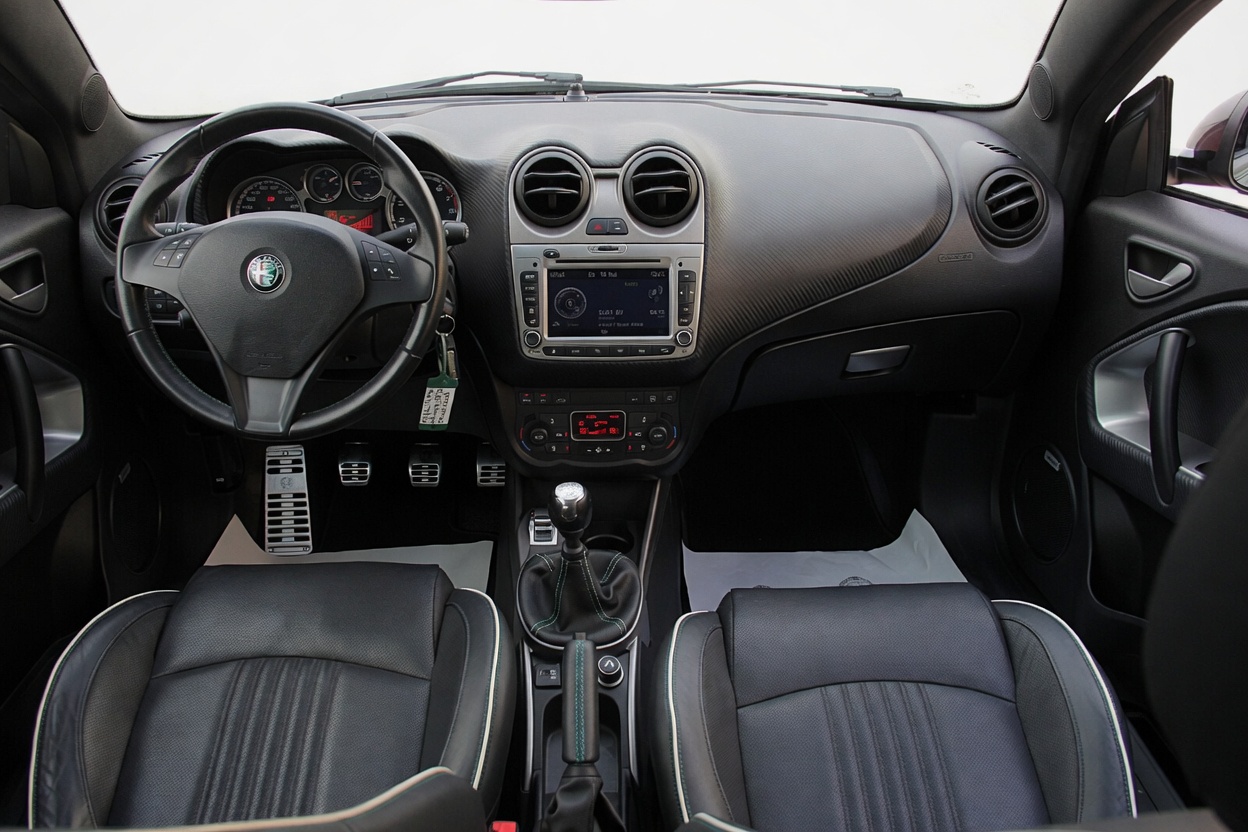 ALFA ROMEO MiTo 1.4 TB Quadrifoglio Verde-image-10