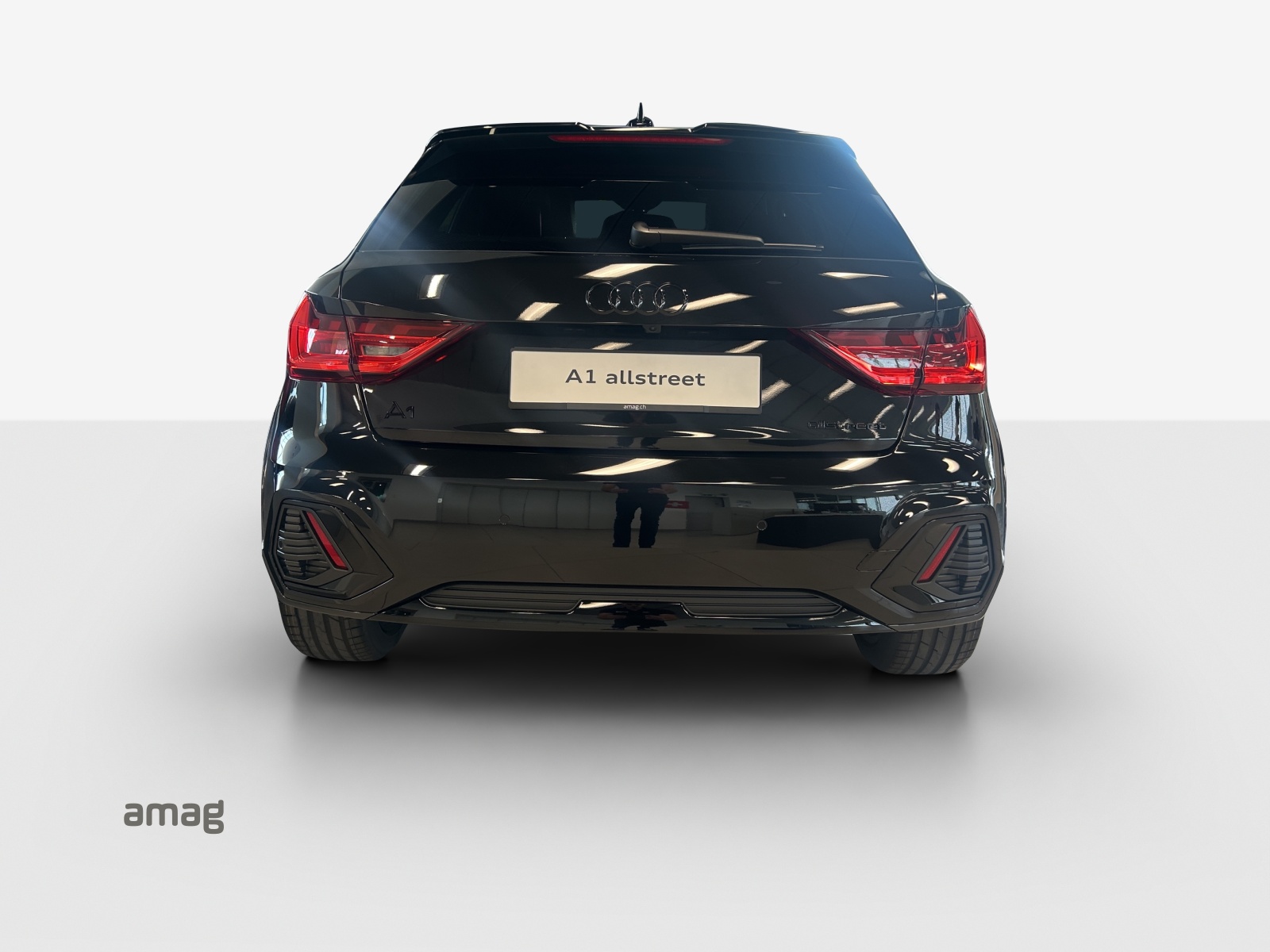 AUDI A1 allstreet 30 TFSI Attraction S-tronic-image-3