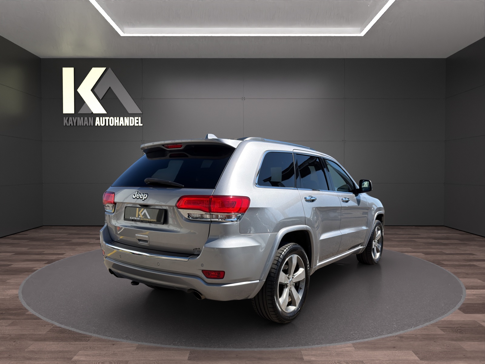 JEEP Grand Cherokee 3.0 CRD Overland Automatic – Kraft, Luxus & 4x4-image-3