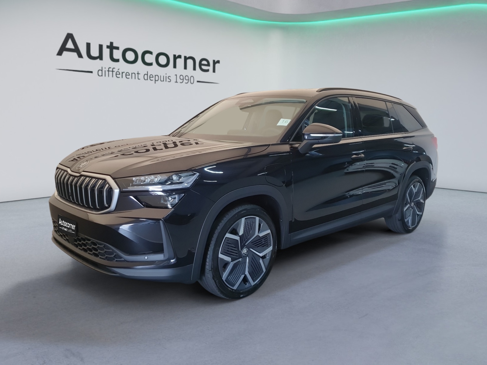 SKODA Kodiaq 1.5 TSI PHEV Dynamic-image-0