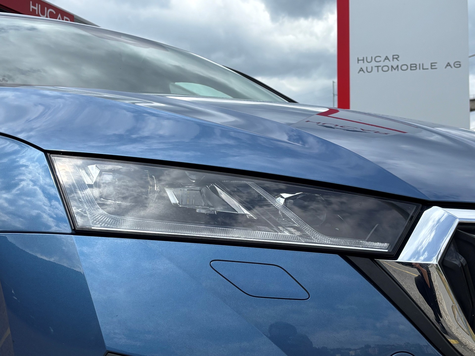SKODA Octavia Combi 1.0 mHEV DSG Style-image-3