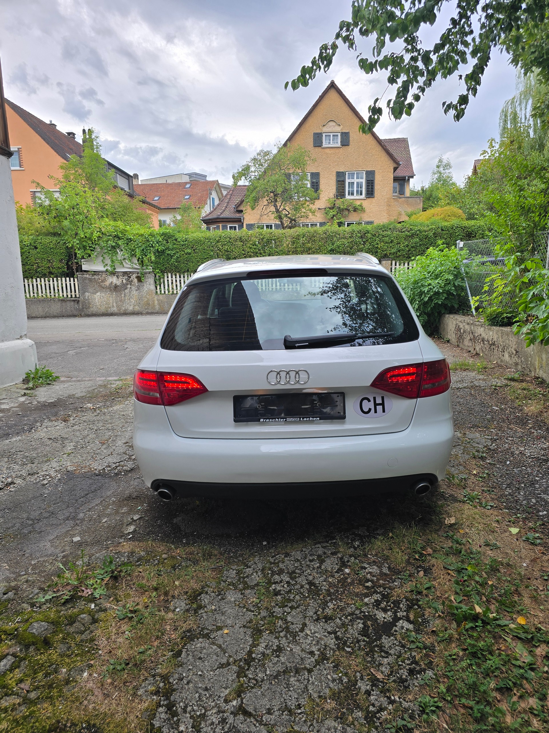 AUDI A4 Avant 3.0 TDI quattro S-tronic-image-6