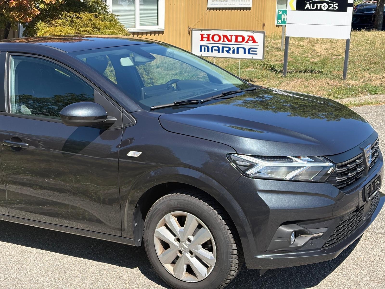 DACIA Sandero TCe 90 Comfort-image-3
