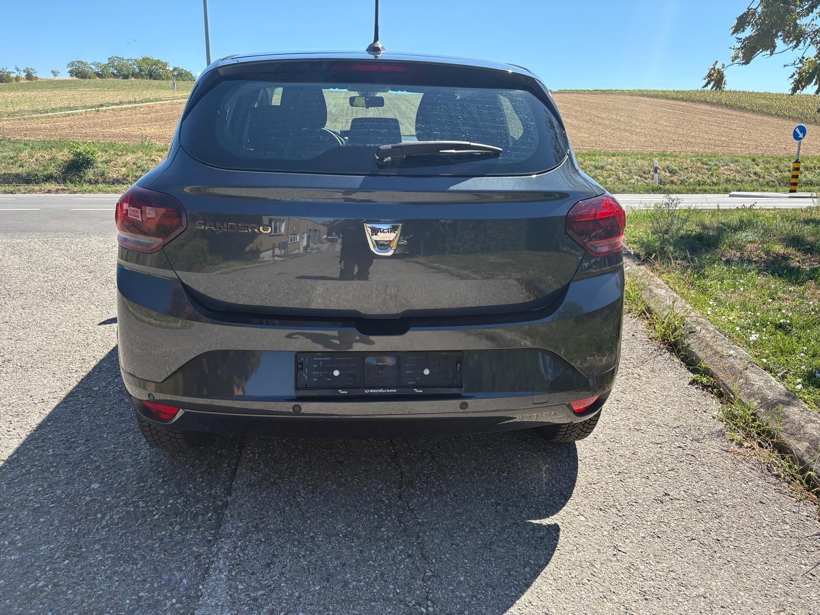 DACIA Sandero TCe 90 Comfort-image-7