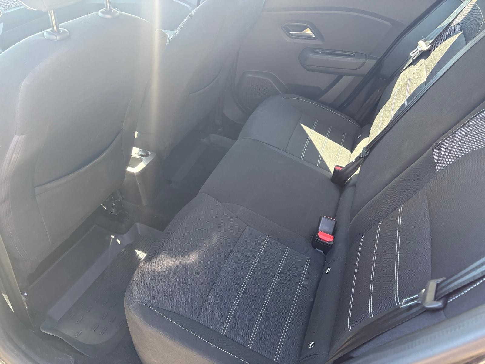 DACIA Sandero TCe 90 Comfort-image-10