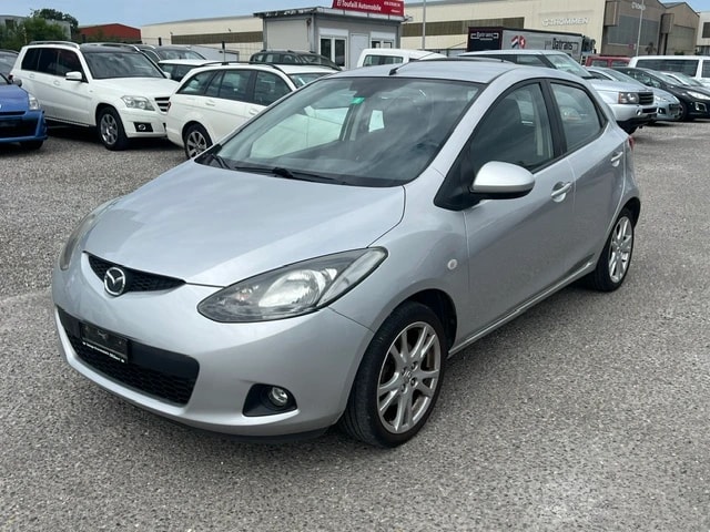 MAZDA 2 1.3i 16V Exclusive-image-6