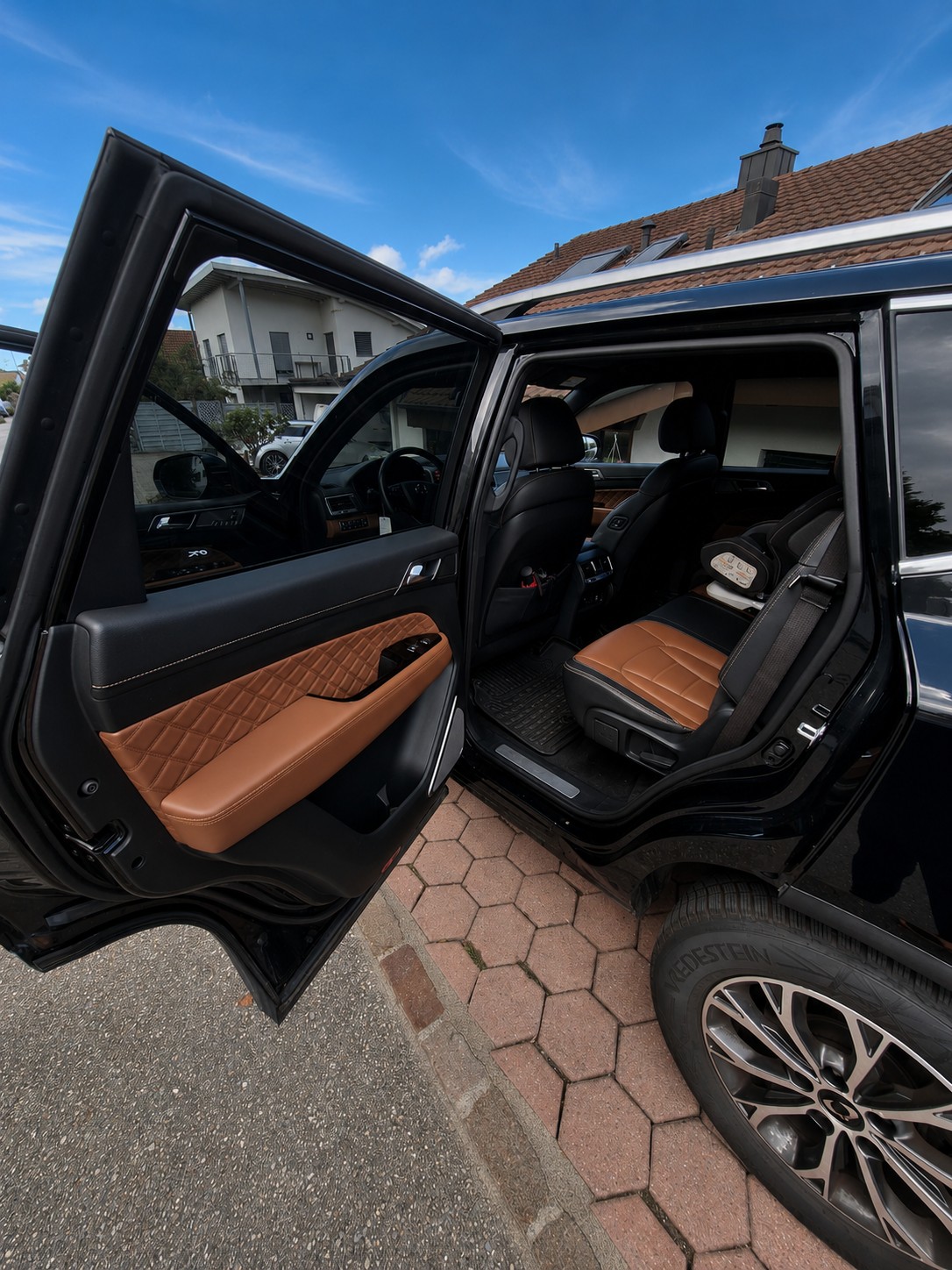 KGM-SsangYong RX 220 e-XDi Sapphire-image-3