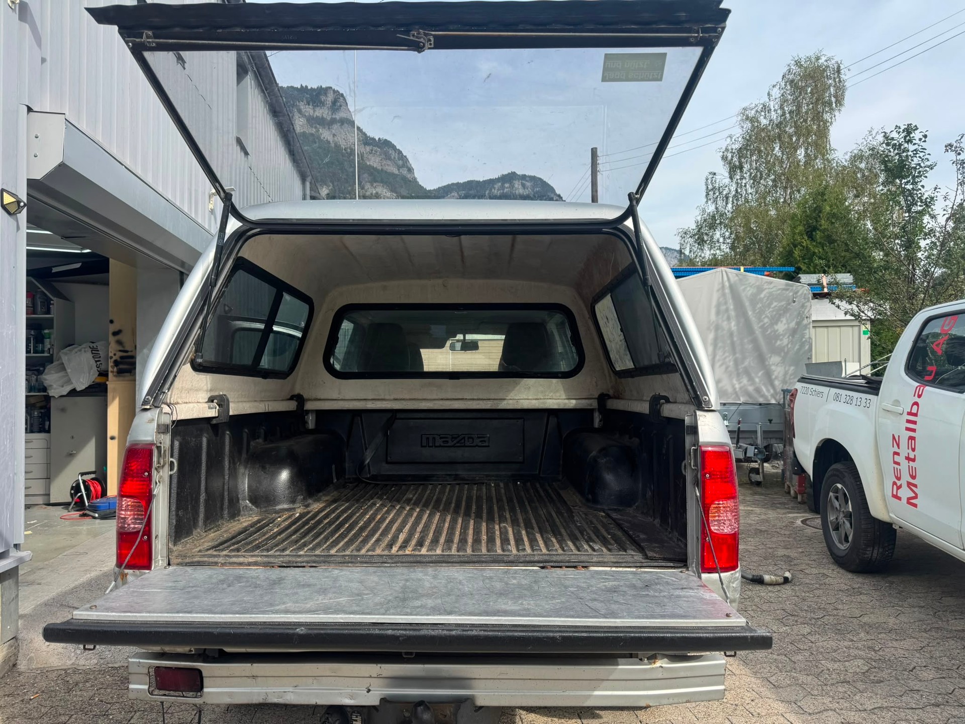 MAZDA B 2500TD 4x4 DoubleCab. Hurricane-image-9