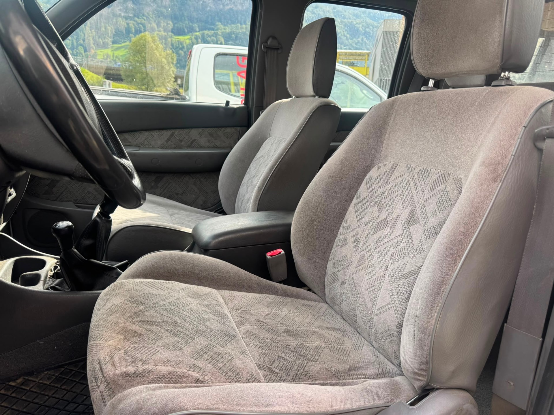 MAZDA B 2500TD 4x4 DoubleCab. Hurricane-image-12