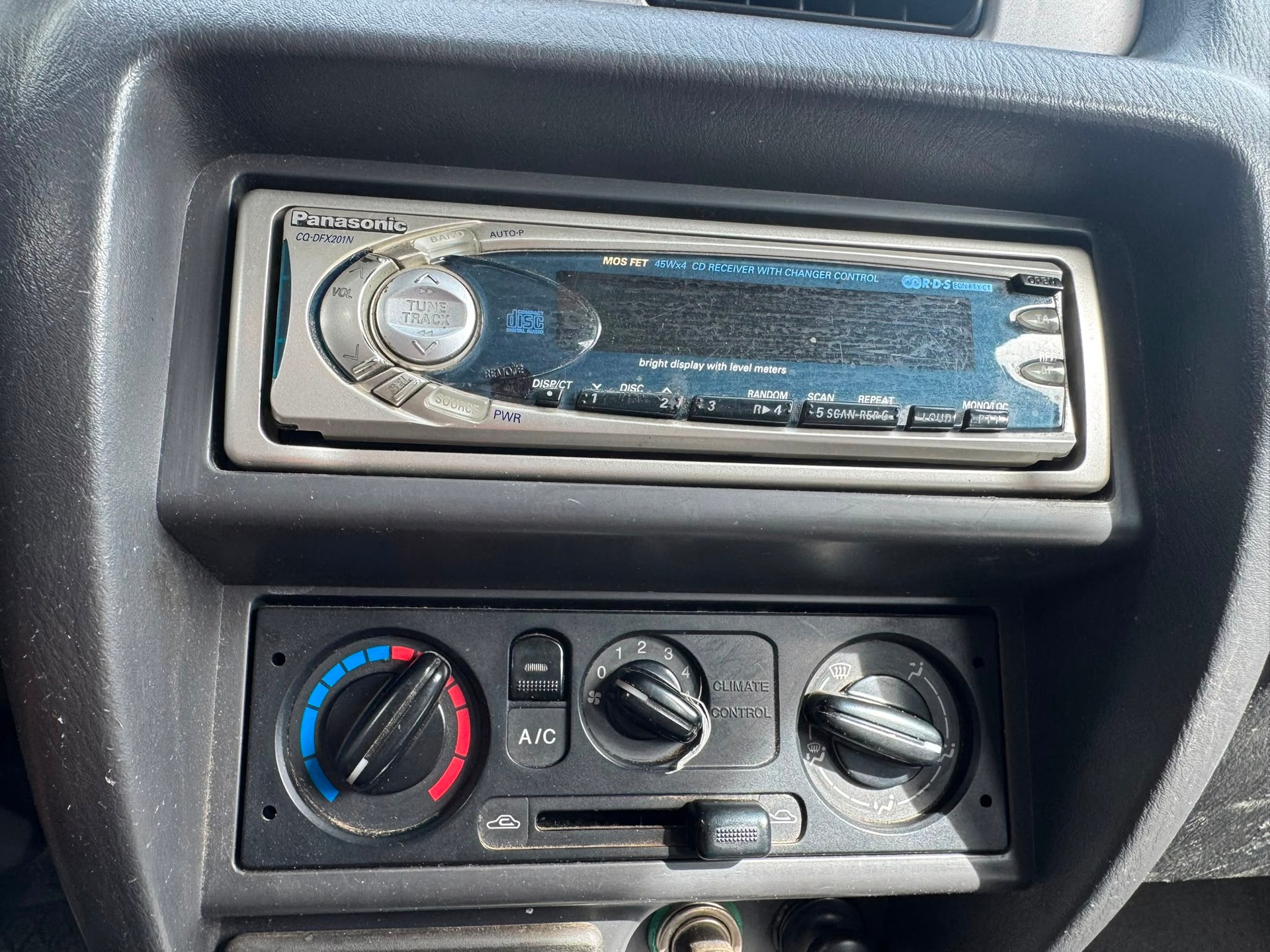 MAZDA B 2500TD 4x4 DoubleCab. Hurricane-image-10