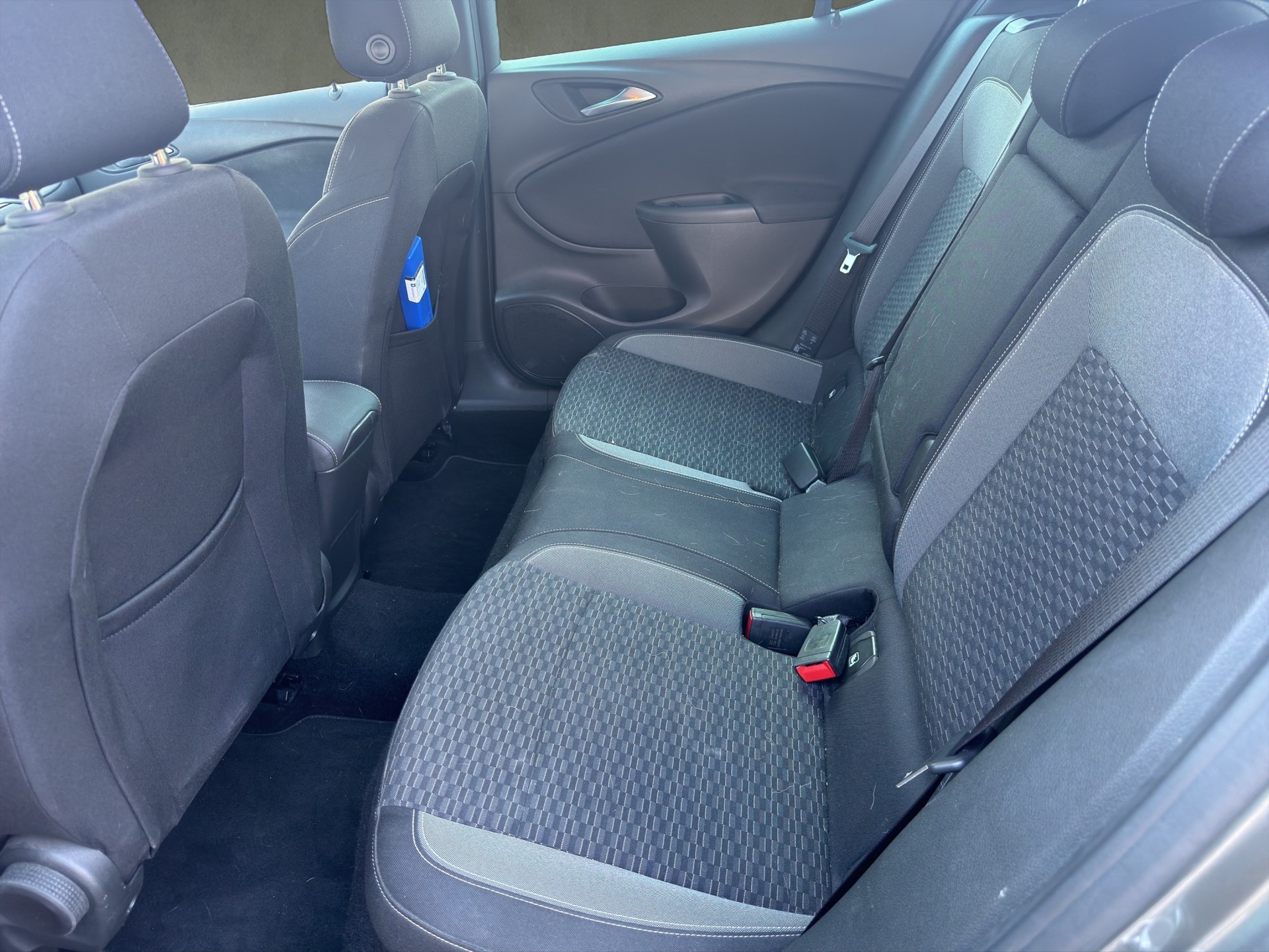 OPEL Astra 1.4i Turbo Elegance-image-10