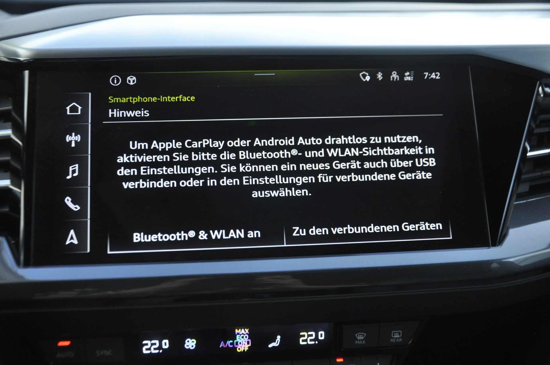 AUDI Q4 e-tron 45 quattro I Anhängerkupplung-image-12