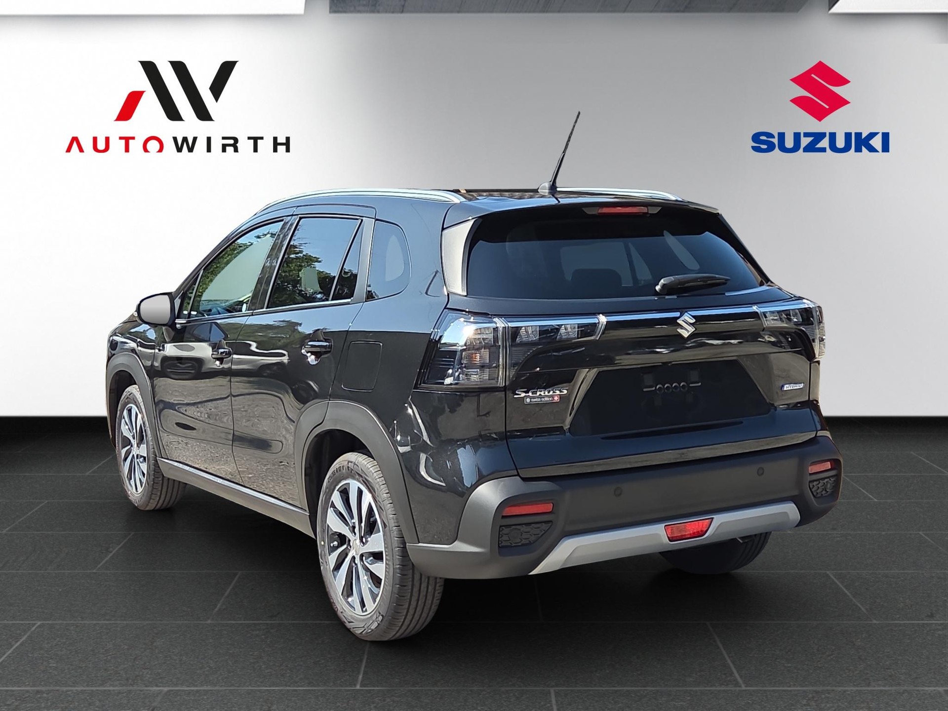 SUZUKI S-Cross 1.4 T Compact Top Hybrid 4x4-image-6