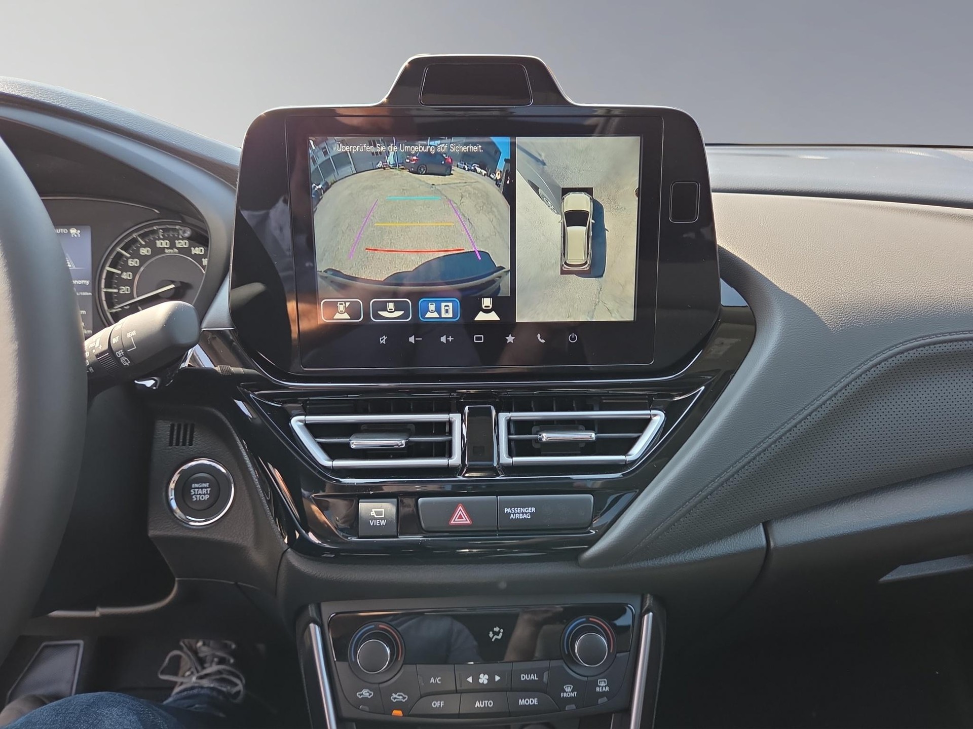 SUZUKI S-Cross 1.4 T Compact Top Hybrid 4x4-image-13