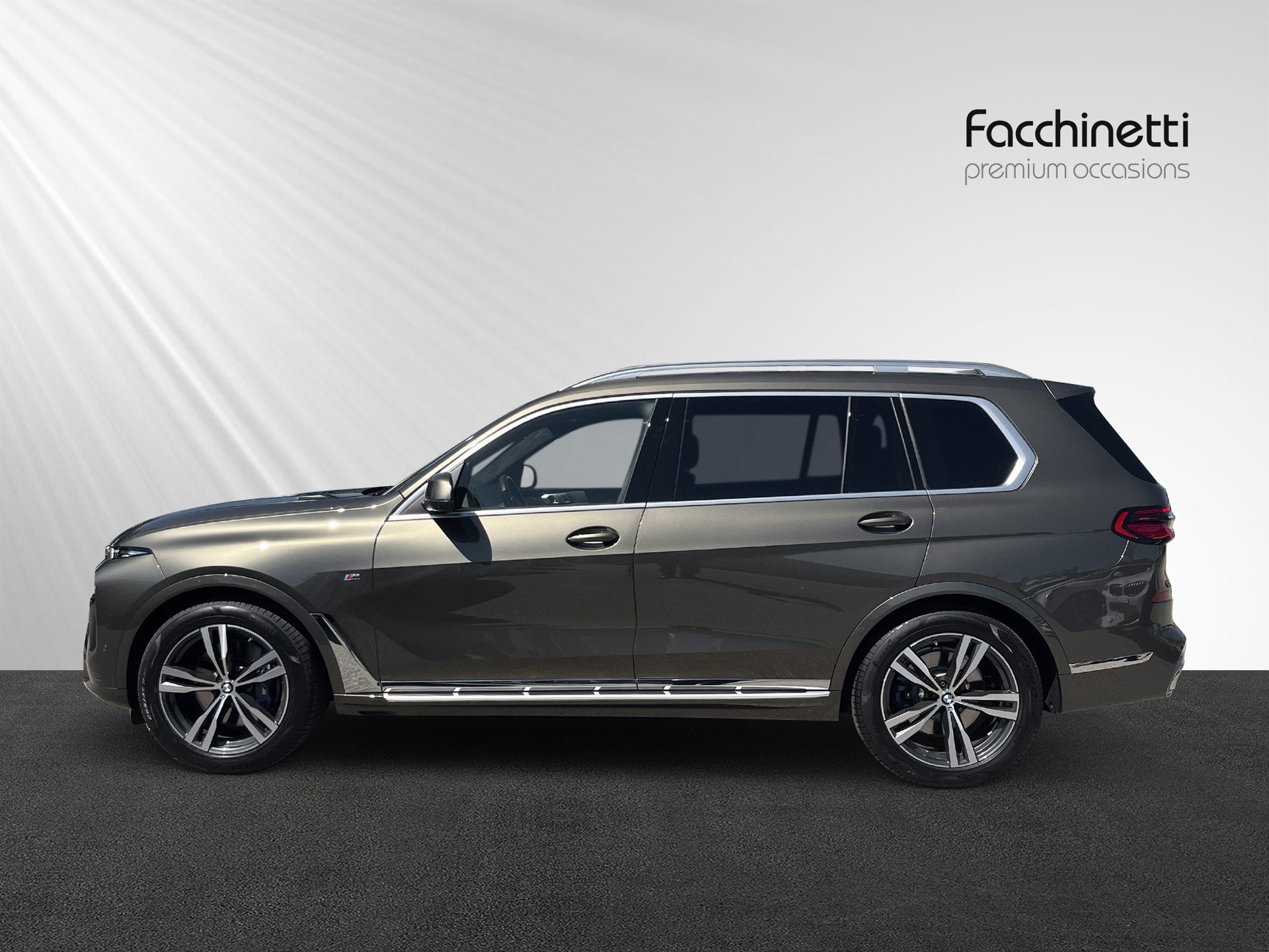 BMW X7 xDrive 48V 40i M Sport Steptronic-showroom-element-1