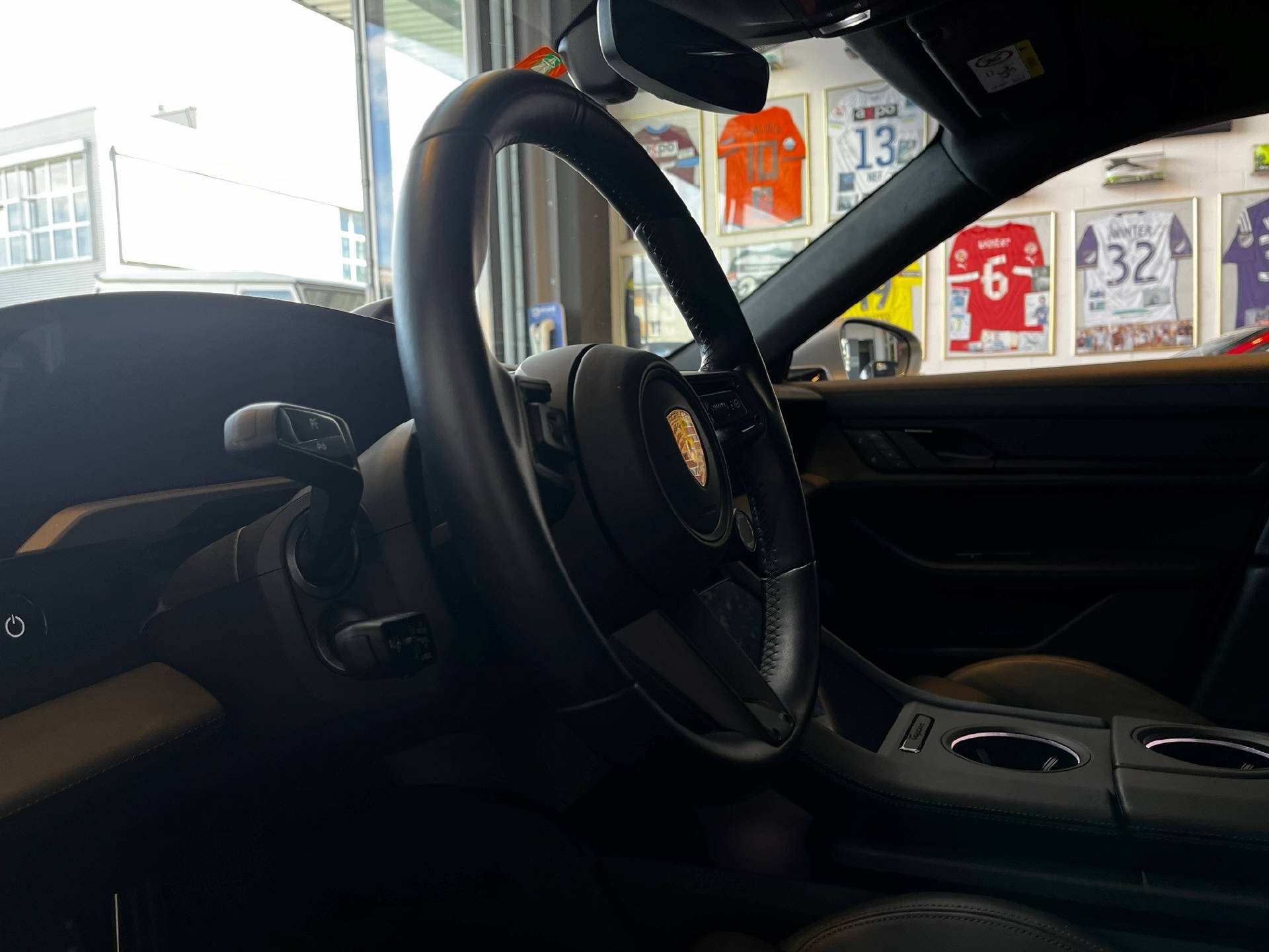 PORSCHE Taycan GTS-image-13