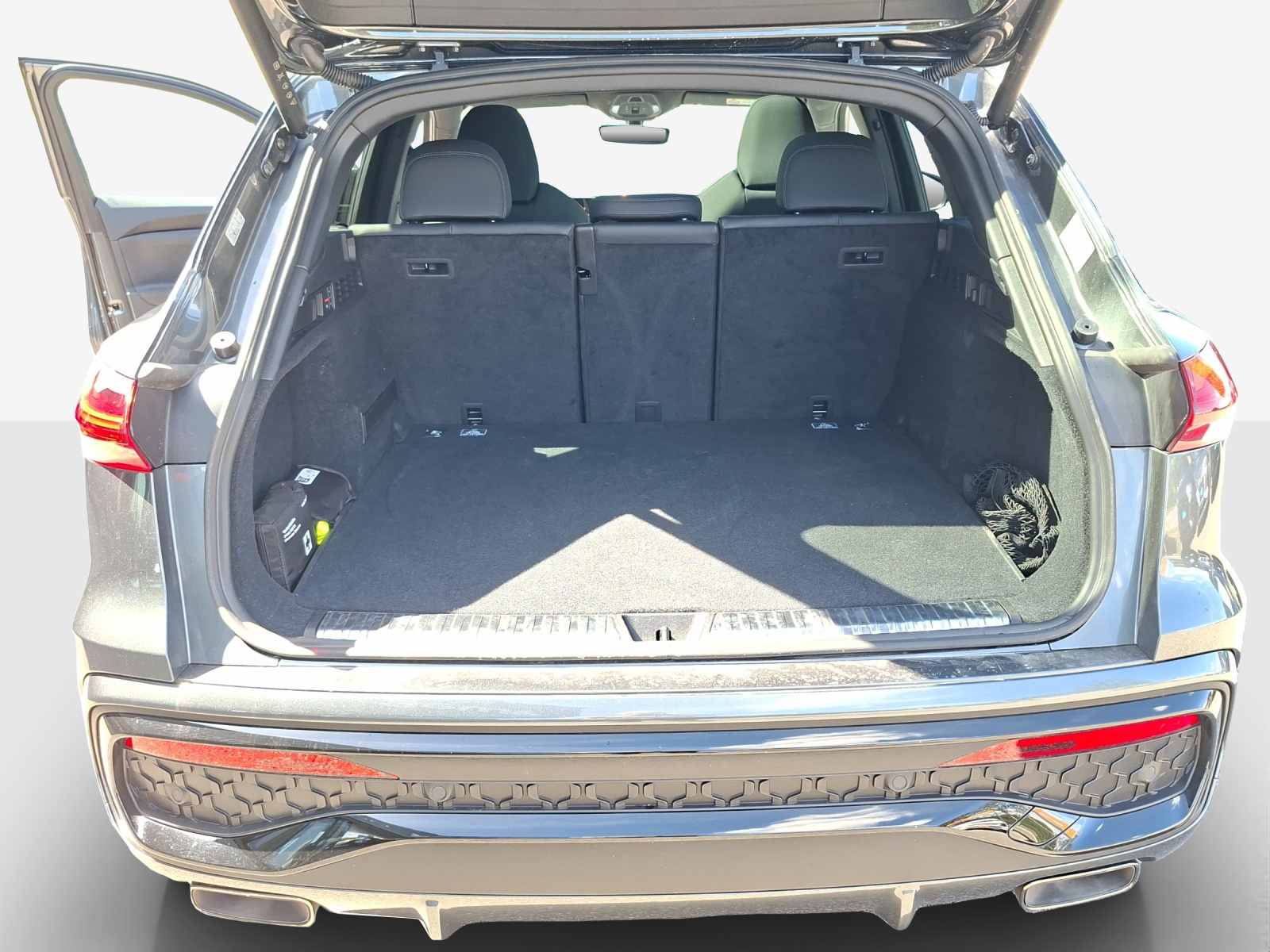 AUDI Q5 e-hybrid quattro 270 kW S-tronic-image-12